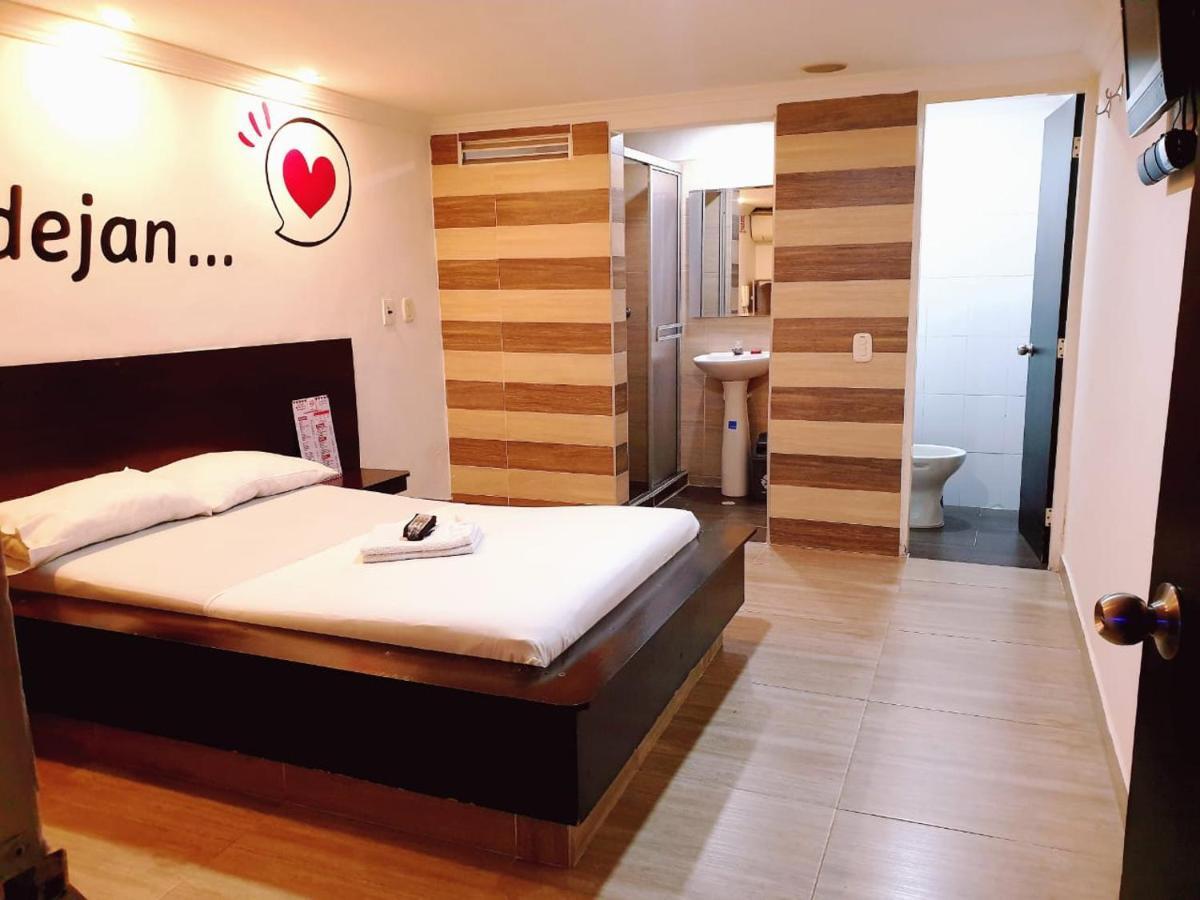 Hotel Motel Love Ibagué Exteriör bild